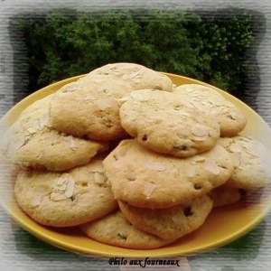 simple à préparer Biscuits aux raisins & amandes effilées recette de