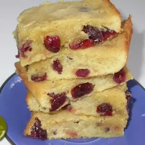 facile Brownie au Chocolat blanc & aux Cranberries cuisiner la recette