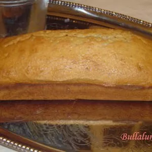 facile Cake épicé aux noisettes cuisine végétarienne