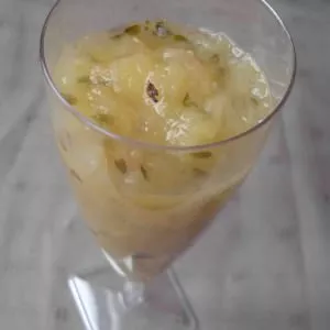simple à cuisiner Compote de pomme au thym citron et citron vert recette