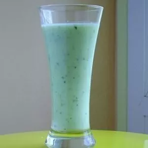 simple à préparer Gaspacho au concombre et piment doux cuisine végétarienne