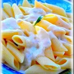 simple à préparer Pennes au gorgonzola et à l'estragon recette de