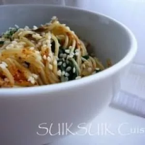 rapide Somen aux épinards et aux champignons préparation