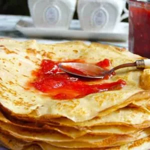 rapide Crêpes au sirop d'Agave et au grand Marnier cuisine végétarienne