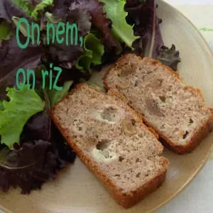 simple à cuisiner Cake à la farine de châtaigne, figues et roquefort préparation