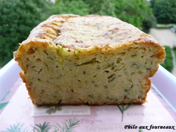 Cake aux courgettes et au parmesan