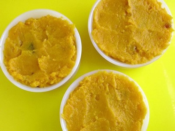 Purée de patate douce aux dattes