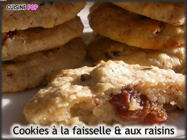 Cookies à la faisselle et aux raisins secs