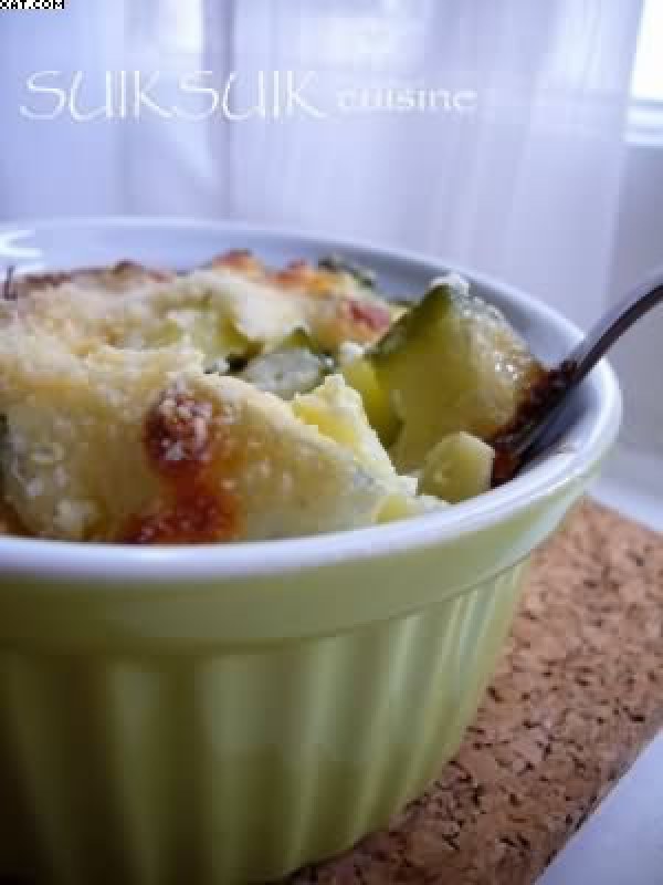 Courgettes gratinées à la ricotta et au parmesan