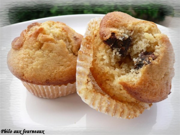 Muffins aux bananes séchées & au chocolat blanc