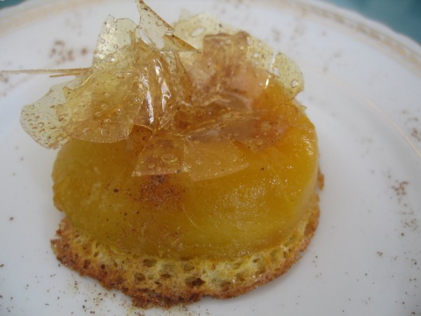 Tortillas soufflées de Mangue et croustillant au miel aux 4 épices