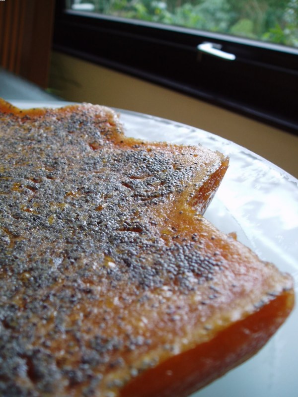 Triangles orange-citron aux graines de pavot