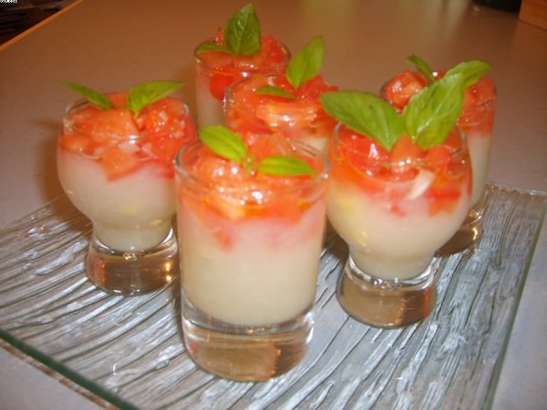 Verrines à l'asperge blanche & tartare de tomates