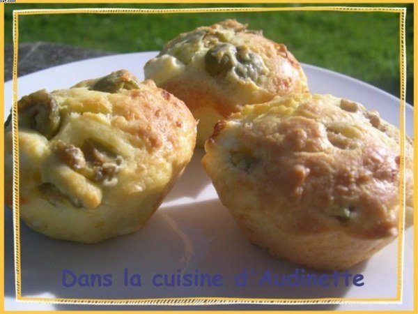 Muffins aux Olives et à la Feta