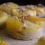 Gâteaux aux pêches et au quinoa